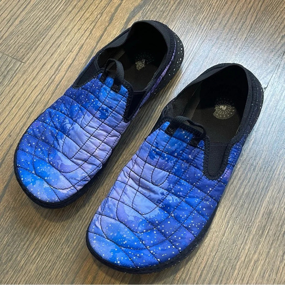 Merrell‎ Men\'s Hut Moc Slip On Shoe Night Sky Stars Quilted Upper J003711 Blue main image 6